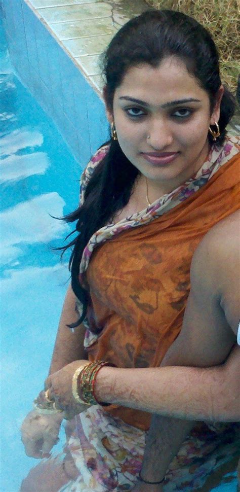 sexy nude pic indian|Nude Indian Girls Pics